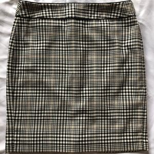 Banana Republic Plaid Skirt Size 8